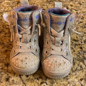 Skechers twinkle toes size 5 tennis shoes